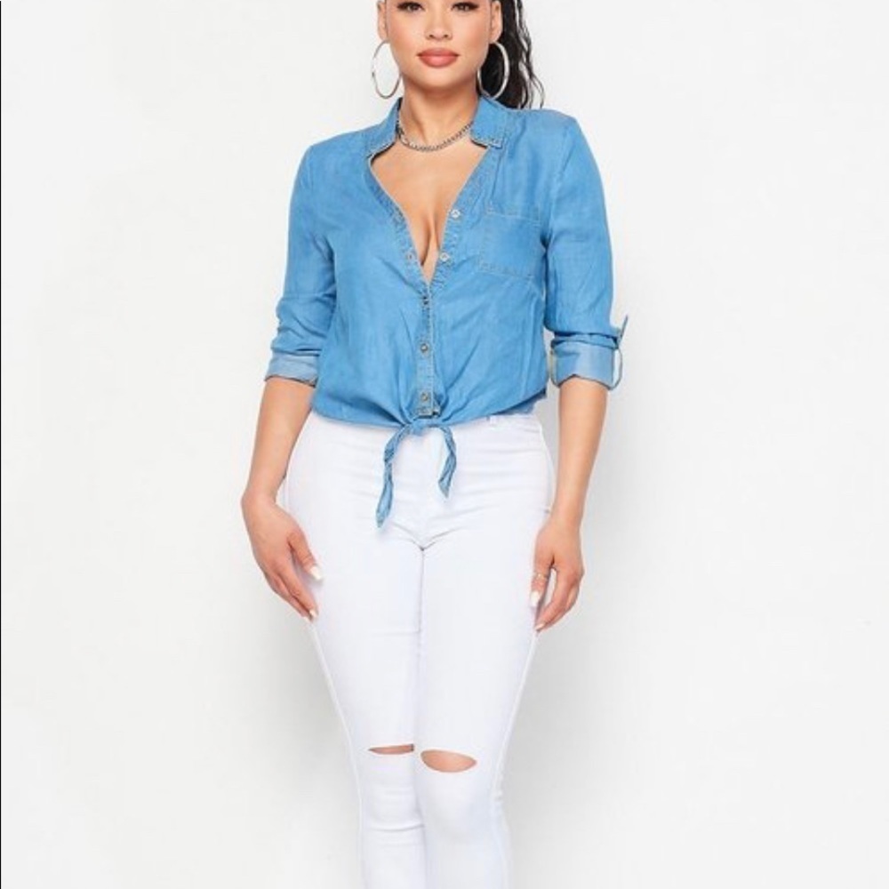 Boutique Lightweight Chambray Denim Button Down Tie Sleeve Shirt